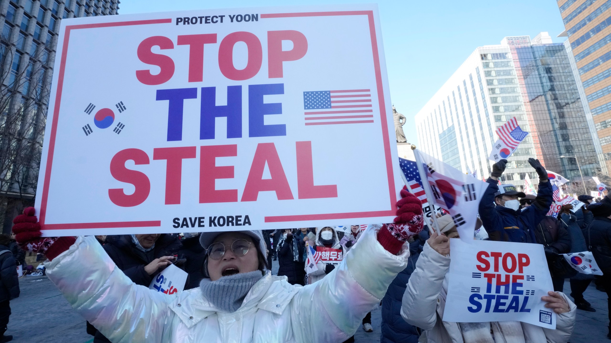 FILE - Supporters of impeached South Korean President Yoon Suk Yeol attend a rally to oppose his impeachment in Seoul, South Korea, Saturday, Jan. 11, 2025. (AP Photo/Ahn Young-joon, File)