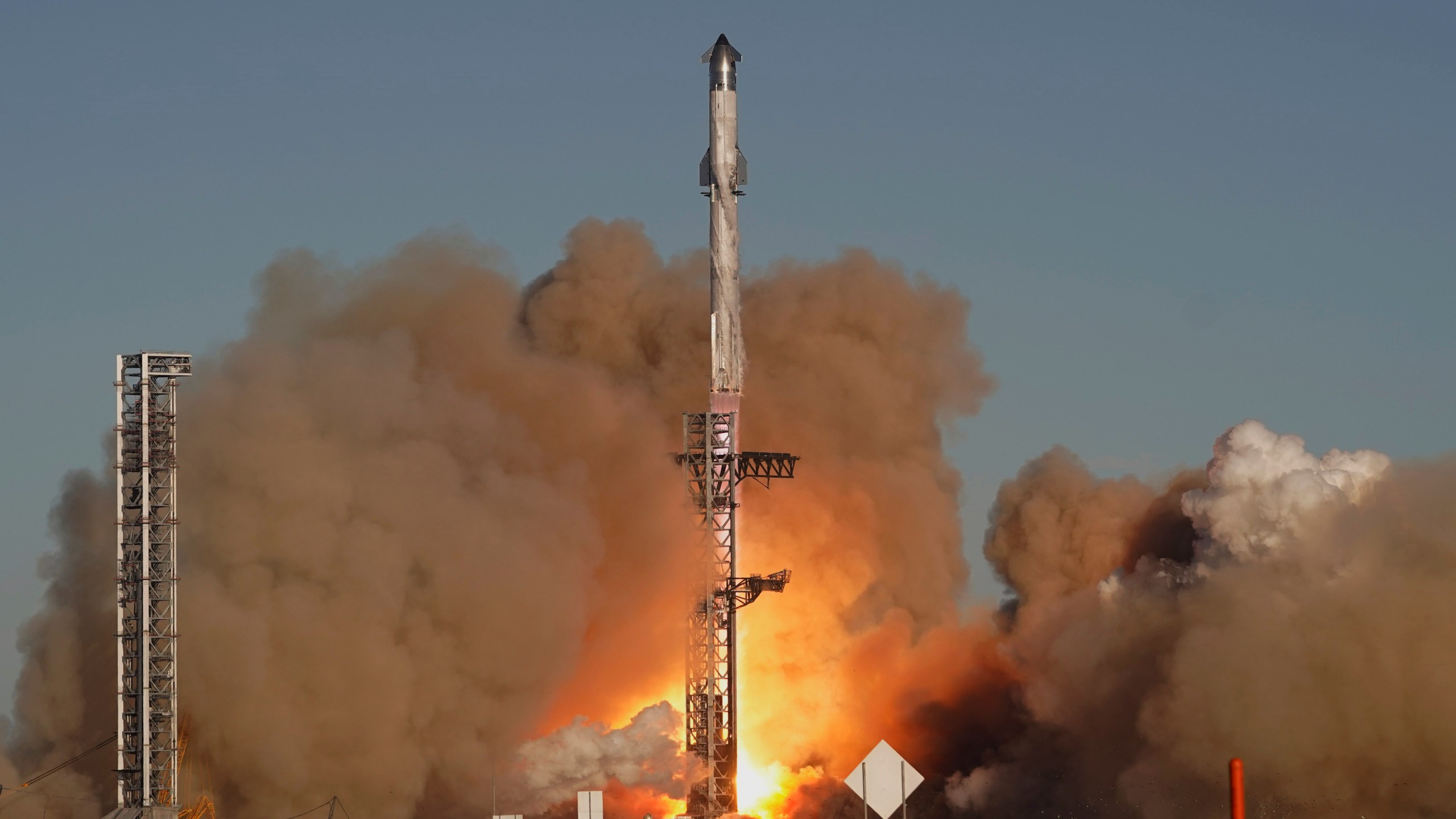 SpaceX's mega rocket Starship launches for a test flight from Starbase in Boca Chica, Texas, Thursday, Jan. 16, 2025. (AP Photo/Eric Gay)