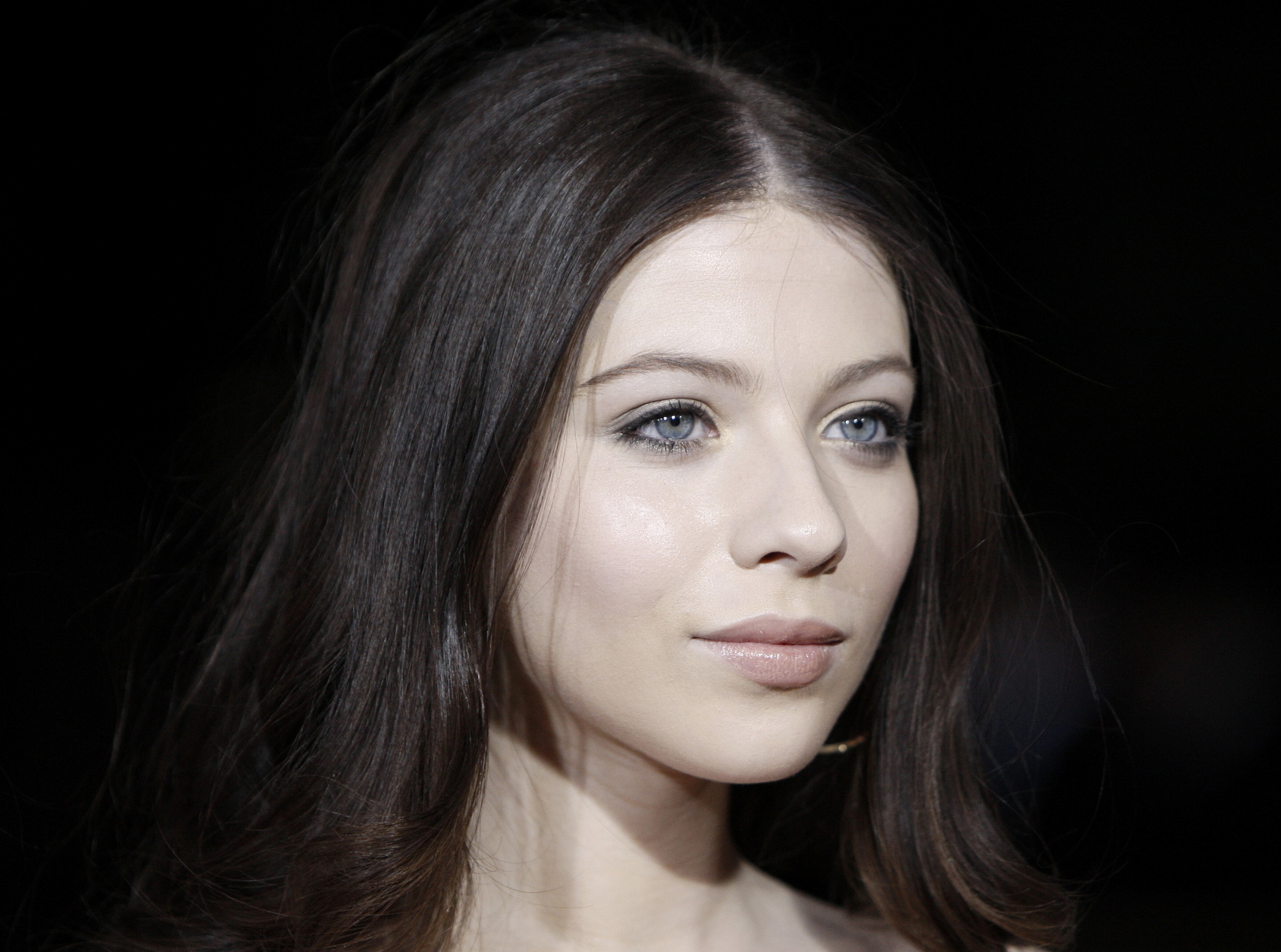 FILE - Michelle Trachtenberg appears at the premiere of "Defiance" during AFI Fest 2008 in Los Angeles on Nov. 9, 2008. (AP Photo/Matt Sayles, File)