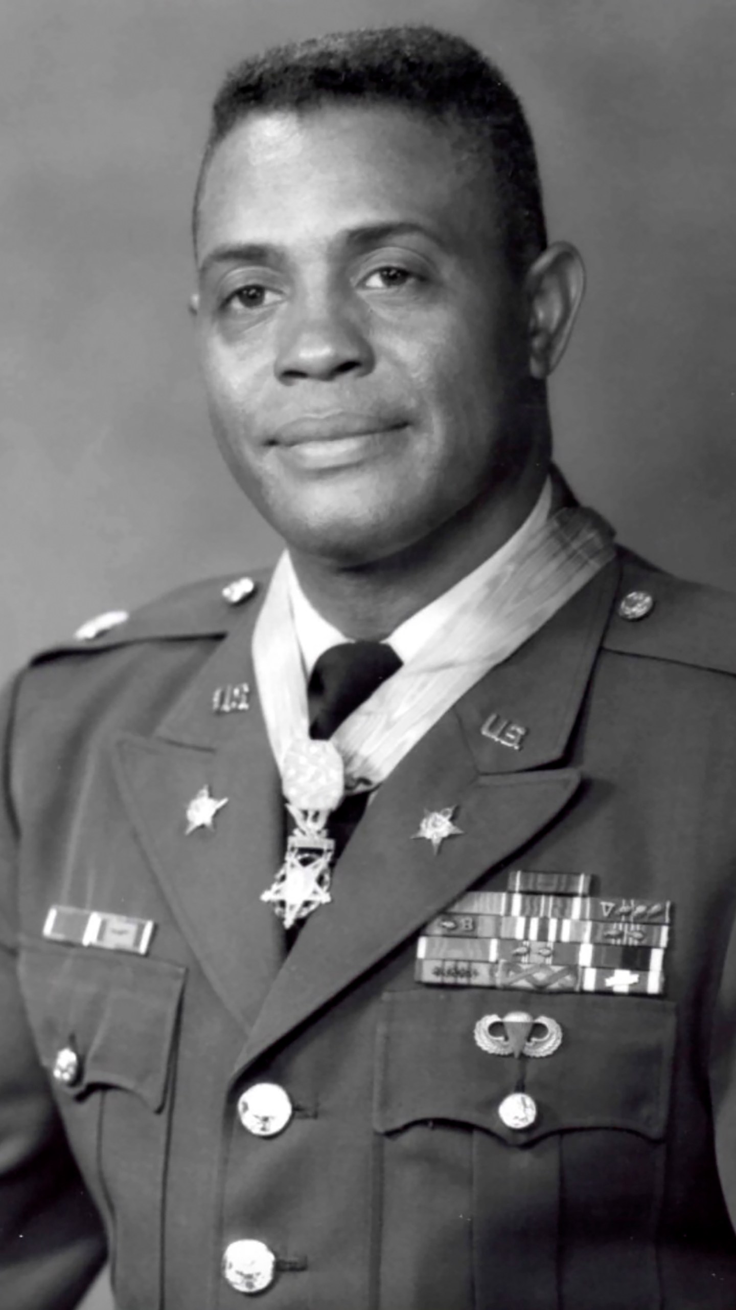 This U.S. Army image provided by the U.S. Dept. of Defense shows Medal of Honor winner US Army Major General Charles Calvin Rogers. (U.S. Army via AP)