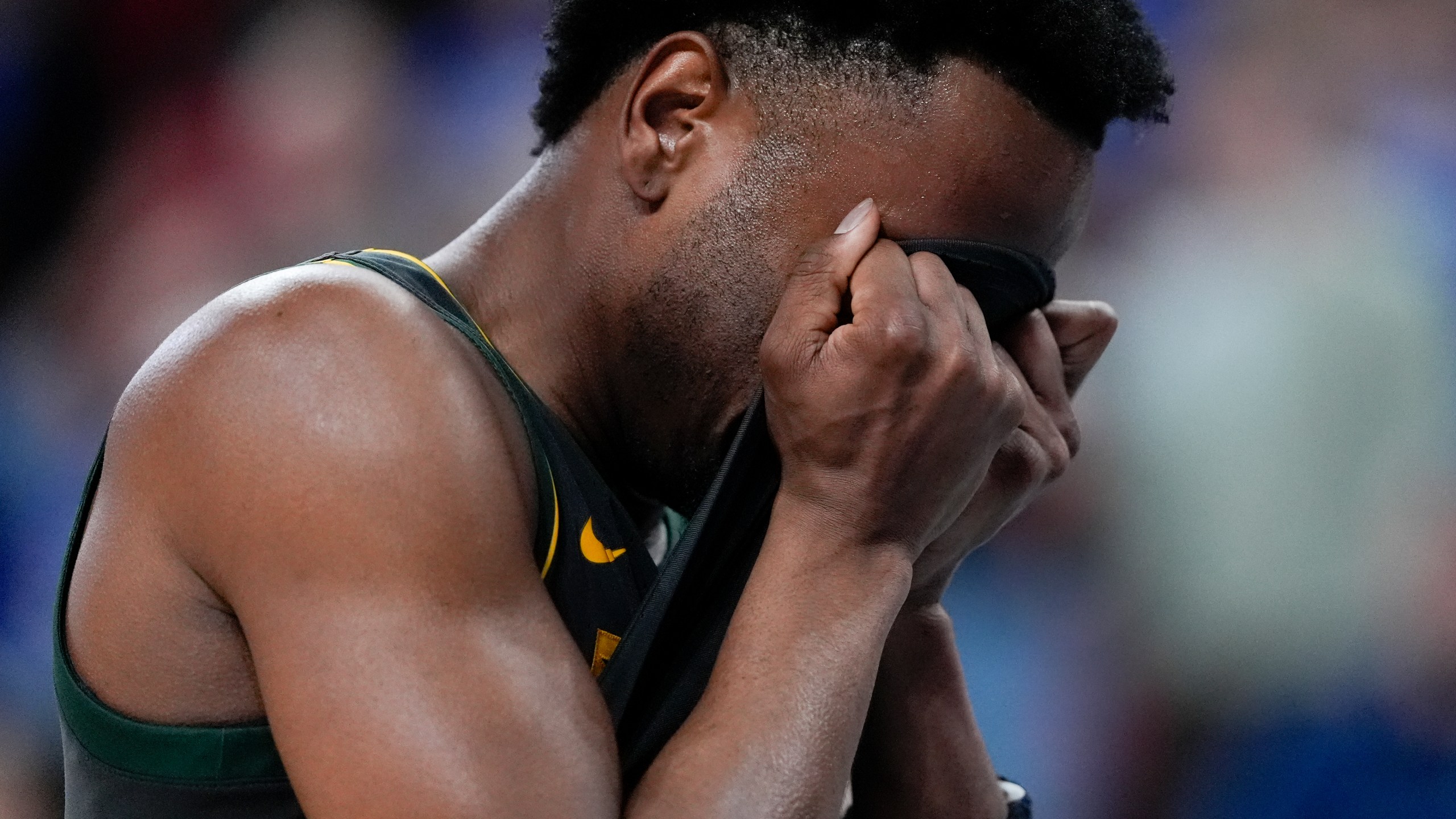 Baylor guard Jeremy Roach reacts to their loss against Duke in the second round of the NCAA college basketball tournament, Sunday, March 23, 2025, in Raleigh, N.C. (AP Photo/Chris Carlson)